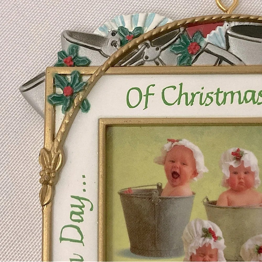 ⭐️ Vintage Anne Geddes On The Eighth Day Of Christmas Ornament